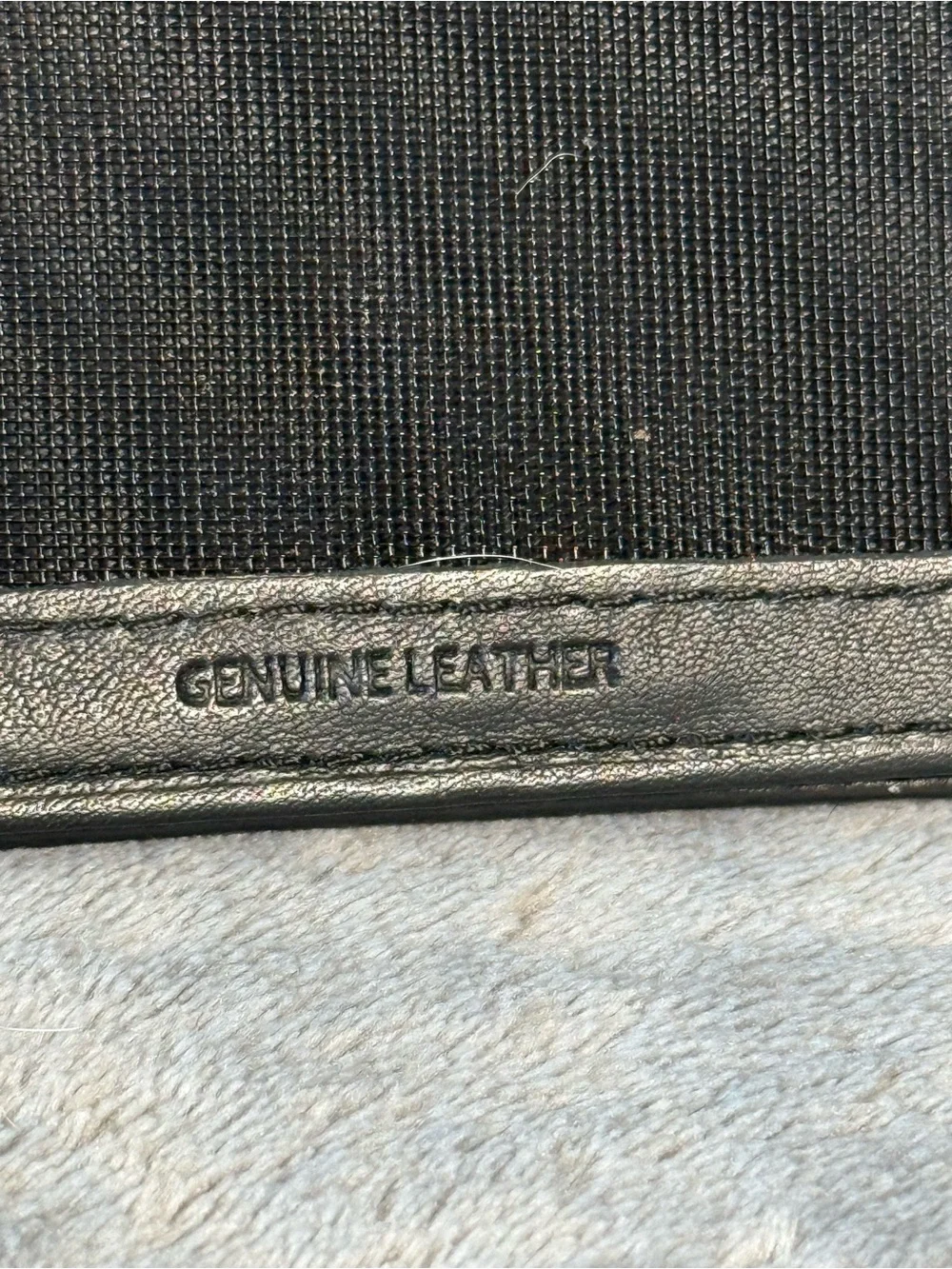 Levi's Extremely Rare Limited Edition 2012 Trifold Leather Wallet